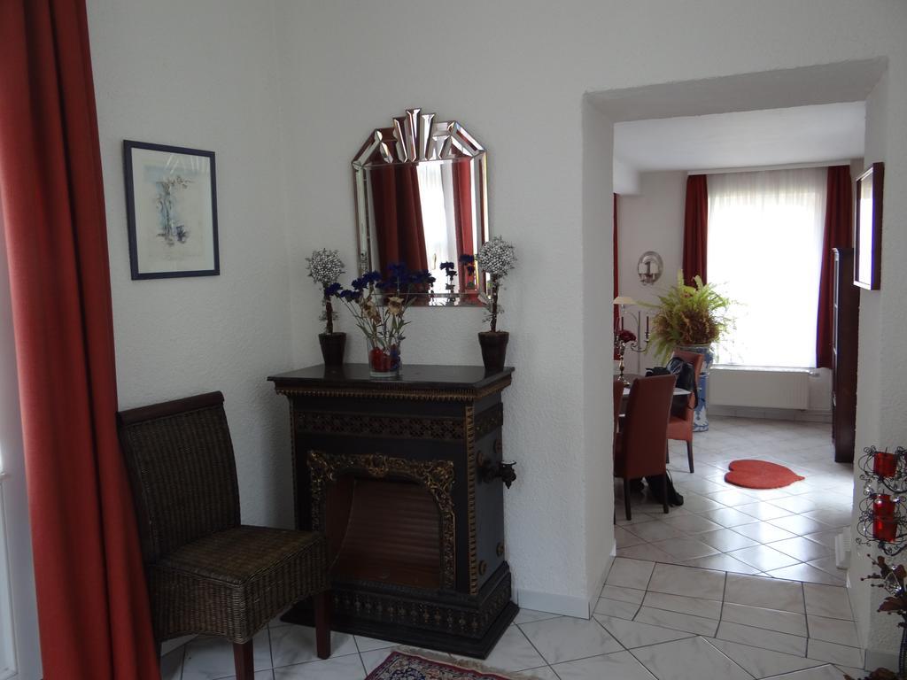 Chateau Mesny Gite Au Fil Des Pages Vic-sur-Seille Dış mekan fotoğraf
